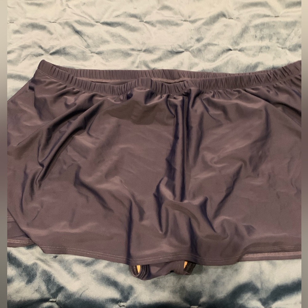 Catherine’s NWOT blue swim short/skirt size 28W